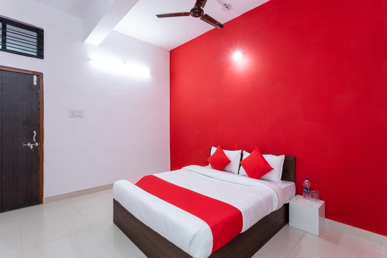 Oyo Hotel Convivial Paradise Shamsgarh Exterior foto